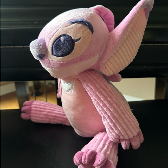 Disney's Angel Scentsy Buddy - Picture 7 of 8